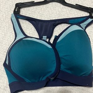 High impact Champion sports bra (front zip)